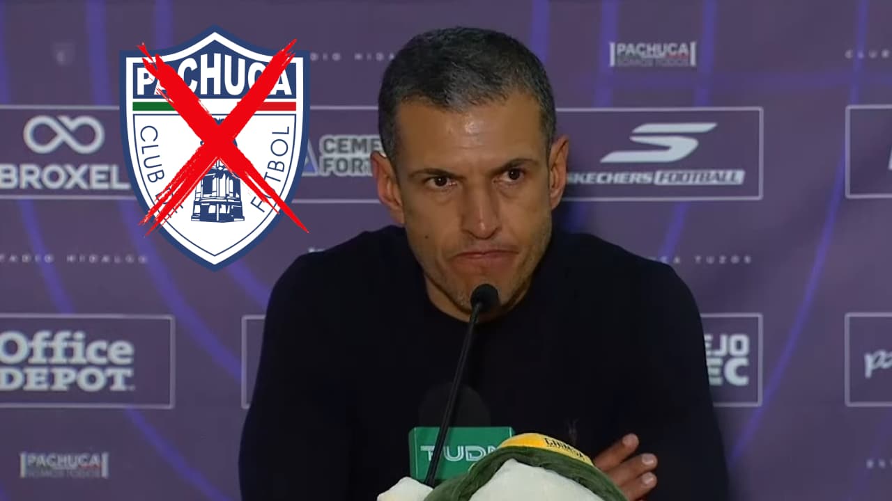 Jaime Lozano tunde a jugadores del Pachuca tras perder vs. Chivas