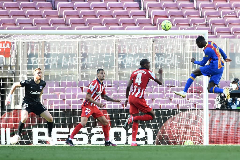 Barcelona y Atlético de Madrid no se hacen daño en el Camp Nou y le dan la oportunidad al Real Madrid de ponerse como líder del torneo.
