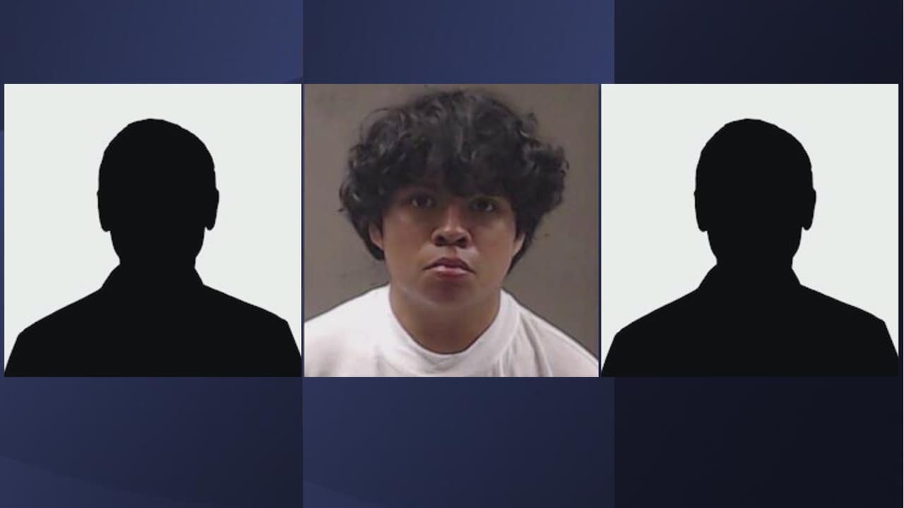 Arrestan a dos adolescentes más por el asesinato de dos hermanos hispanos en Dunwoody 