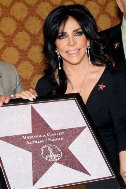 Verónica Castro fue intervenida quirúrgicamente