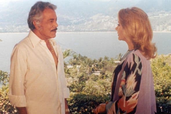 La telenovela y la brujería se casaron en "El Maleficio" donde toda la "Familia De Martino" se dedicaba a la brujería imitando a su patriarca que tenía línea directa con "El Maligno".