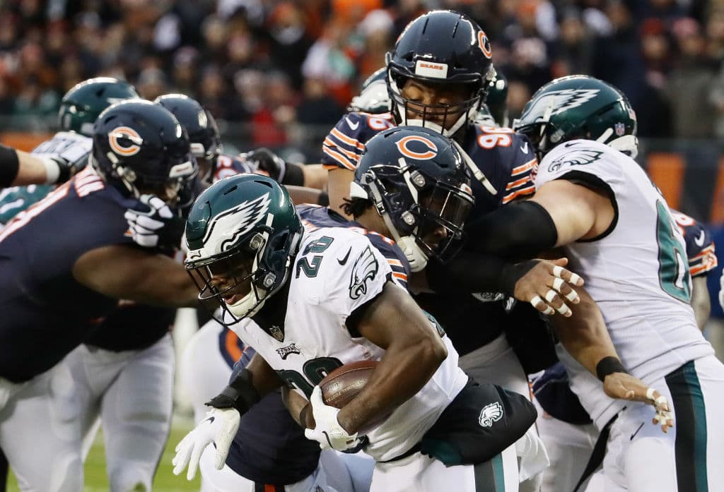 Los Eagles tuvieron marca de 4-0 durante la temporada regular cuando culminaban con ventaja al final del primer cuarto. En este partido ganaban 3-0 al final del periodo inicial.