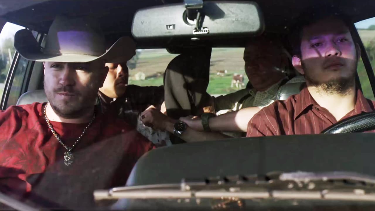 Arturo didn’t know anything about what his brother was doing. ‘Chente’s men tied his hands and he was sent to Nuevo Laredo, where ‘El Cano’ would take care of him.