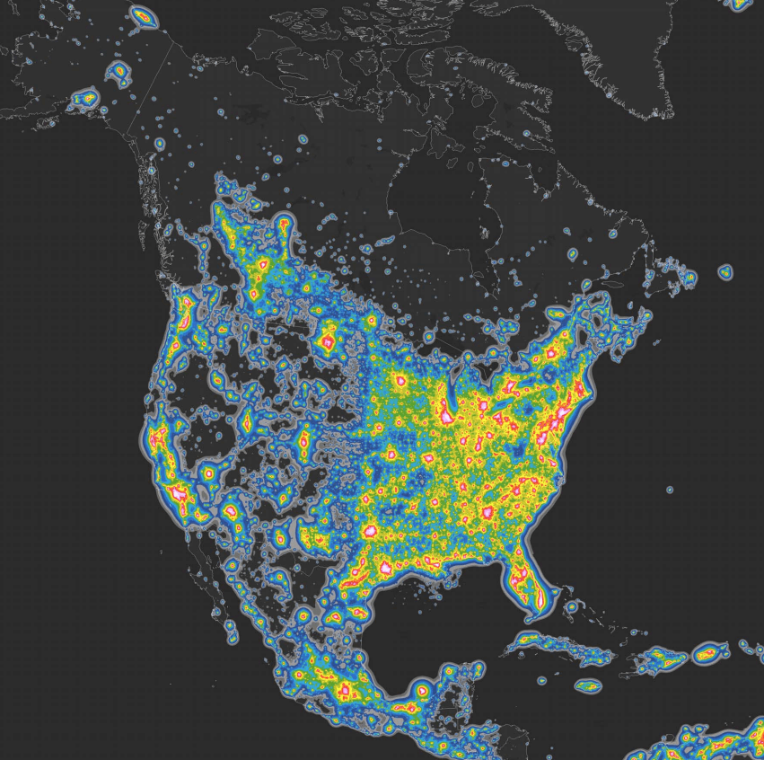 Este mapa muestra la contaminación por luz artificial en Norteamérica. Conforme más cálido el color, más contaminada es la zona.