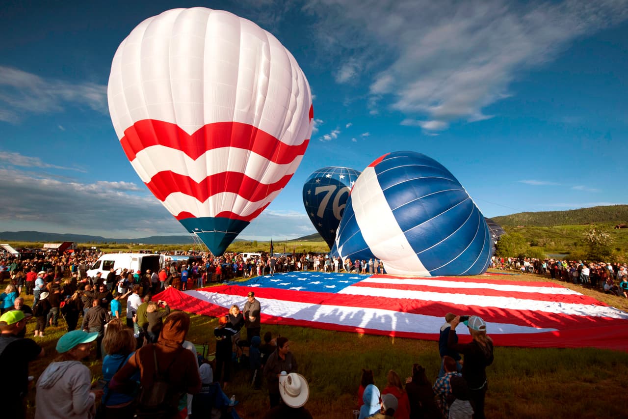 El próximo Festival de Globos Conmemorativo de First Fruits Farm incluirá música en vivo, fuegos artificiales nocturnos y paseos en globo.