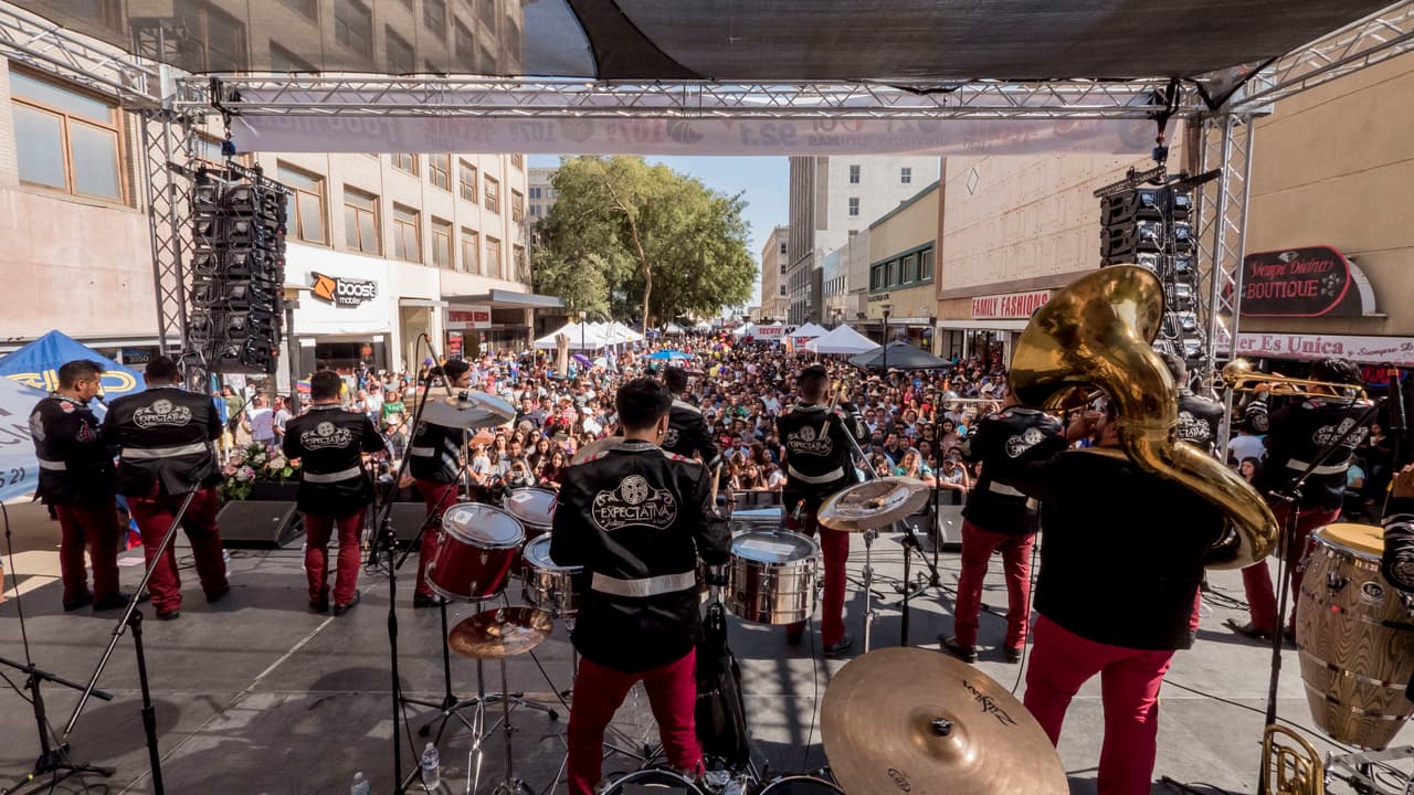 La celebracion de Independencia en el Fulton Mall