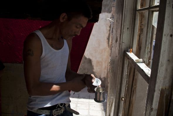 El presidente Felipe Calderón ha afirmado que la guerra de cárteles en Ciudad Juárez está motivada, además de la disputa de las rutas para internar droga a Estados Unidos, en buena medida también por el afán de esas organizaciones por apoderarse del creciente mercado local.