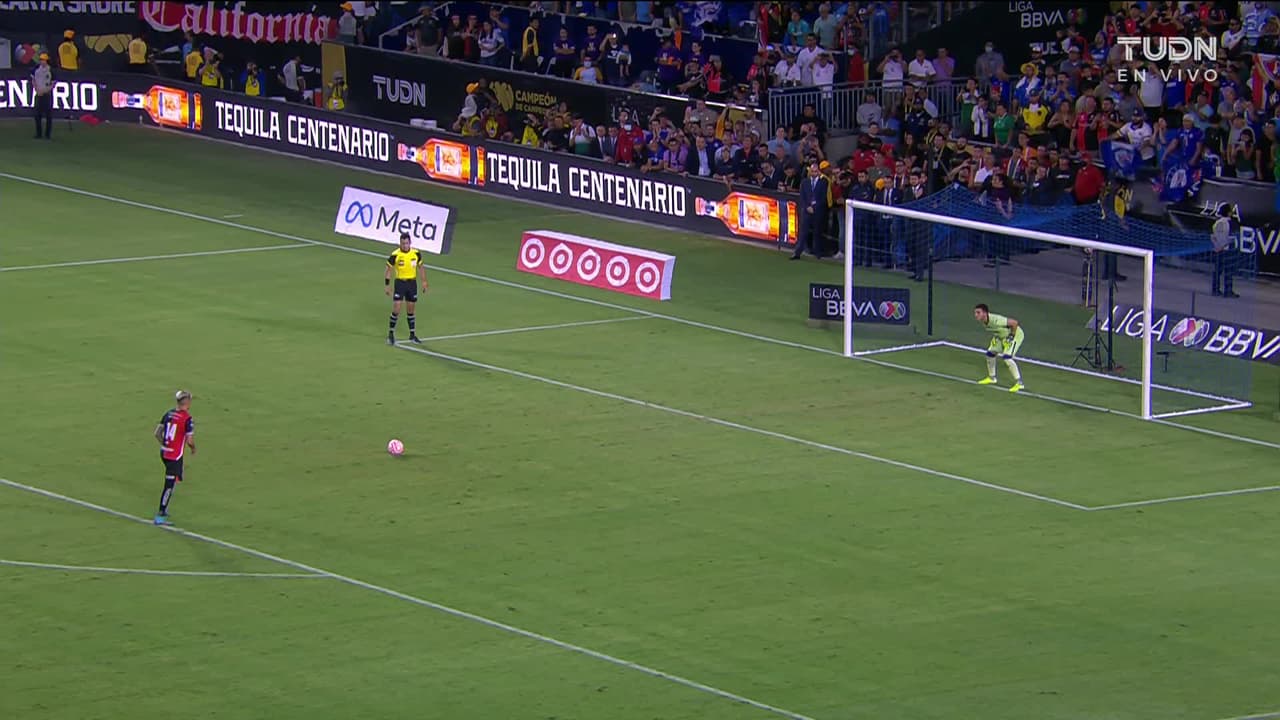 ¡GOL!  anota para Atlas. Luis Reyes