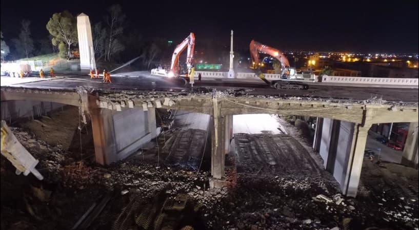 Las obras de demolición iniciaron la noche del viernes