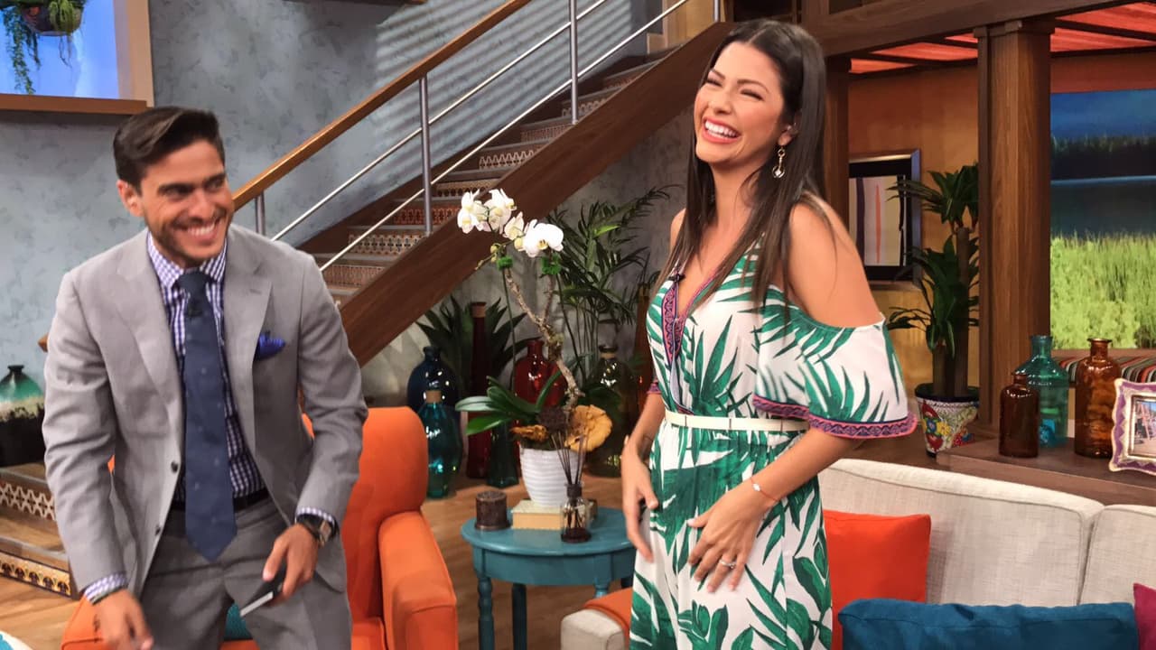 Imposible no notarlo, Ana no paraba de reírse por todos lados.