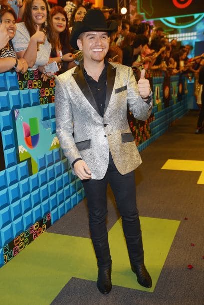 Él es otro de los millennials que arrasa donde sea.