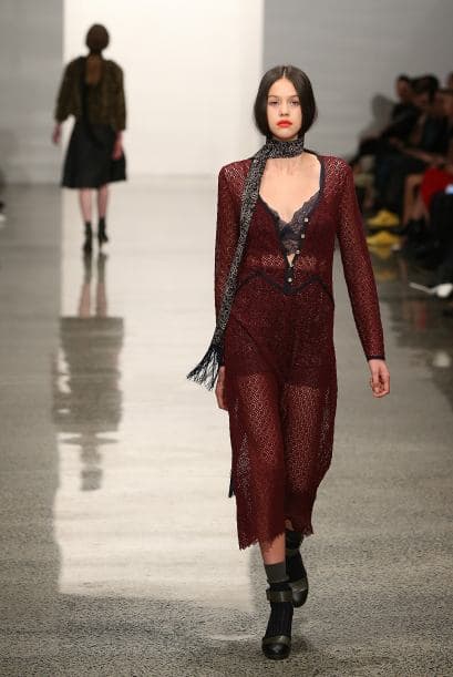 El diseñador francés Hervé Léger, de Max Azria no se quedó atrás y también lo tiene contemplado.