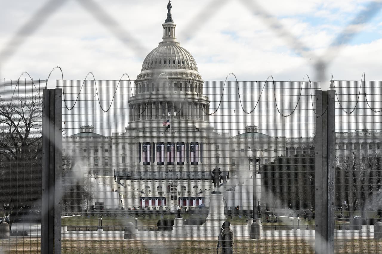 Unos 49 policías de Austin fueron enviados a Washington D.C. para brindar apoyo en seguridad
