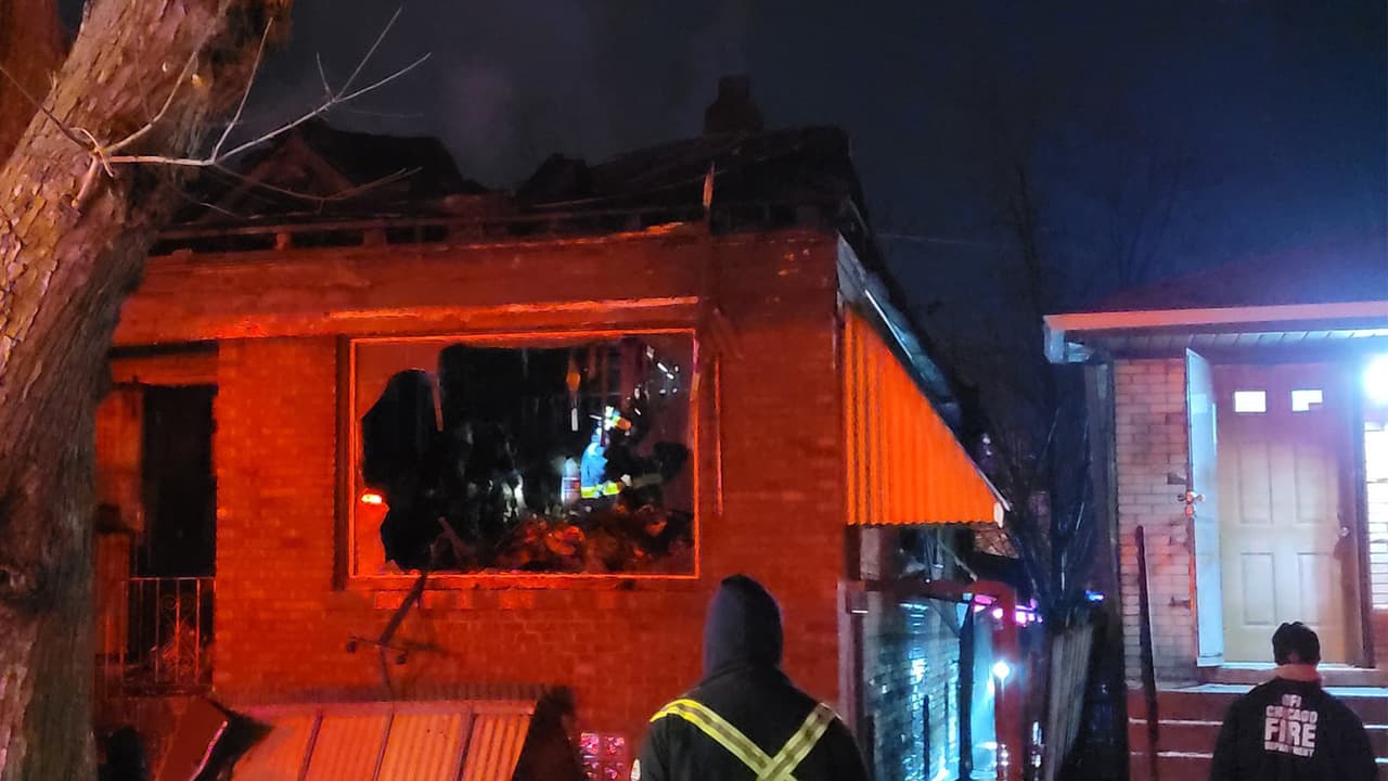 Incendio deja dos mujeres muertas dentro de una vivienda en Englewood