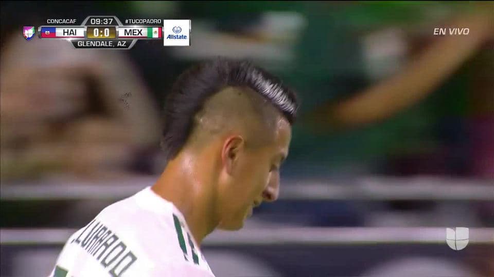 Tiro desviado de Roberto Alvarado