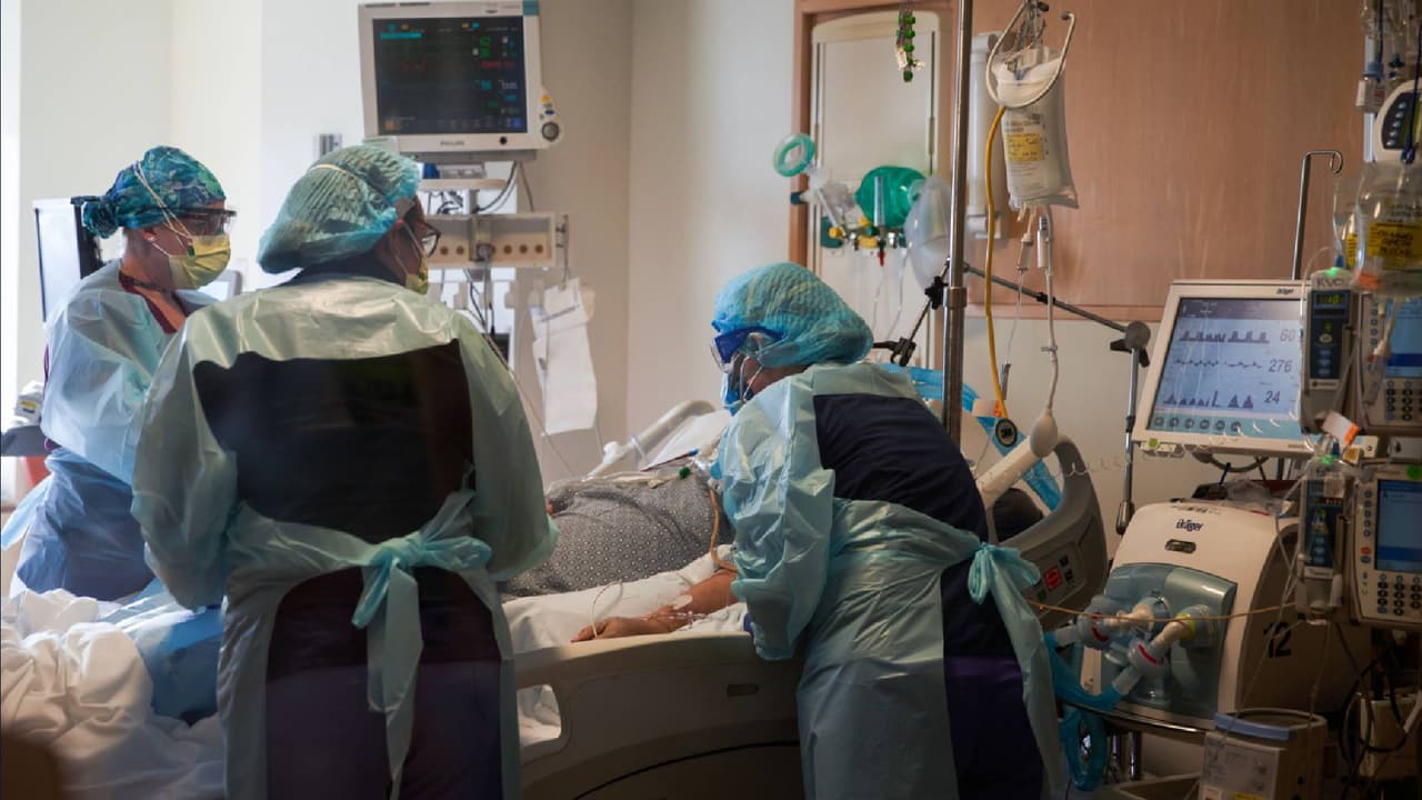 “Estamos en medio de otra gran ola”: empeora la situación en hospitales de Arizona por aumento de casos de coronavirus 