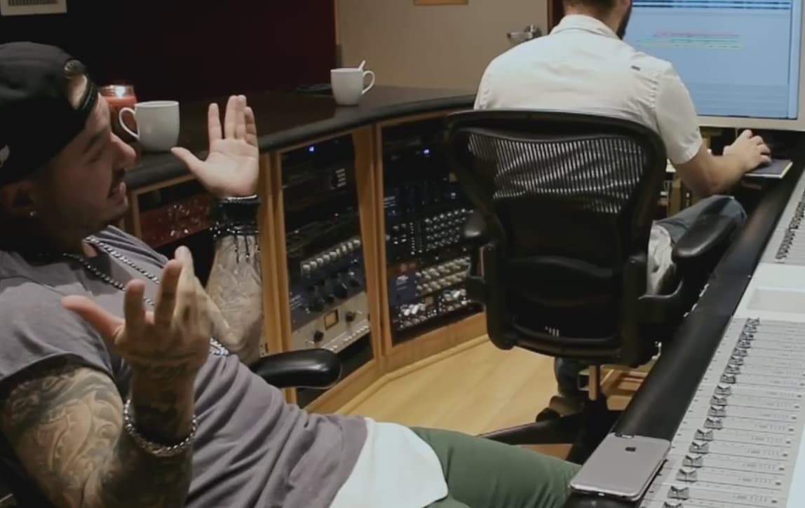 En el estudio de grabación se armó la fiesta en grande.