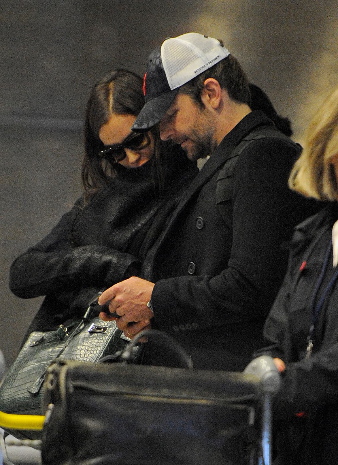 El romance de Irina y Bradley sigue "viento en popa". Esta vez arribaron en París para disfrutar de su amor en la 'Ciudad de la Luz'.