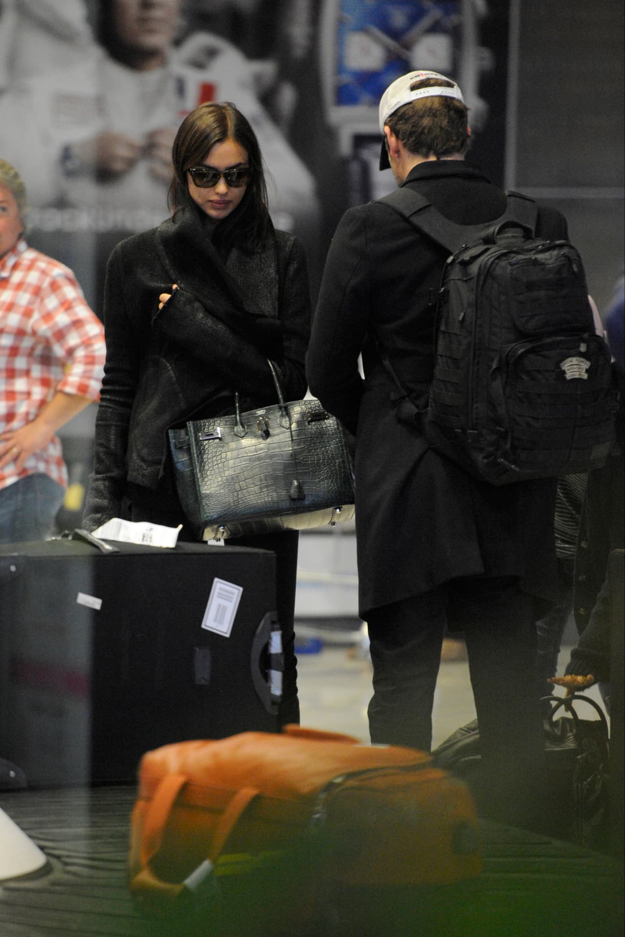 El romance de Irina y Bradley sigue "viento en popa". Esta vez arribaron en París para disfrutar de su amor en la 'Ciudad de la Luz'.