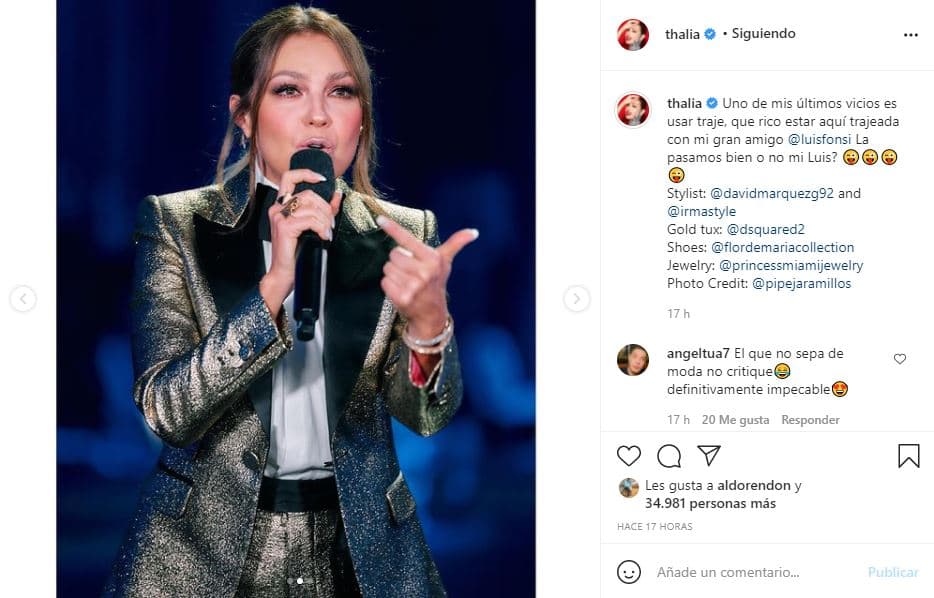 Su segundo look fue un smoking dorado de los diseñadores canadienses Dean & Dan Caten. Este atuendo le sirvió para confesar que "uno de mis últimos vicios es usar traje".