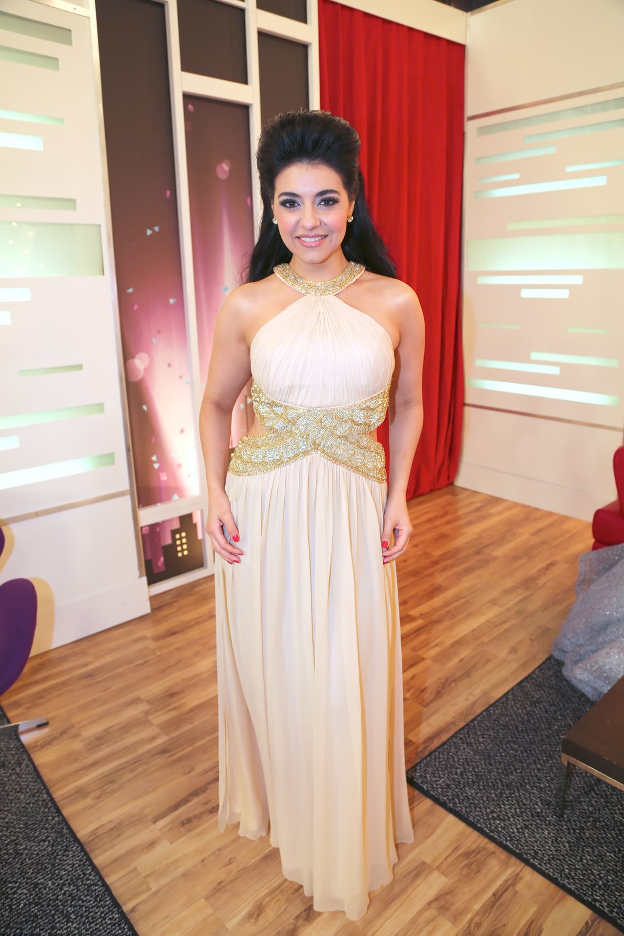 Beltrán siempre ha líado con el hecho de que la mayoría de la gente cree que es hija de la gran Lola Beltrán, es por eso que se cree que su camino ha sido sencillo, pero nada que ver ...