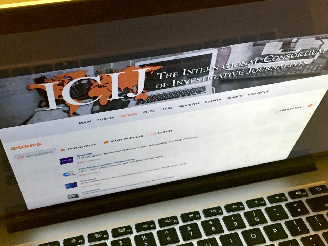 En Brasil se encontró un ministro de Agricultura con empresa offshore. En Argentina un ministro de Finanzas y en México los periodistas hallaron maniobras financieras opacas de una organización religiosa. Los periodistas se comunicaban por la red interna Athena, en la foto.