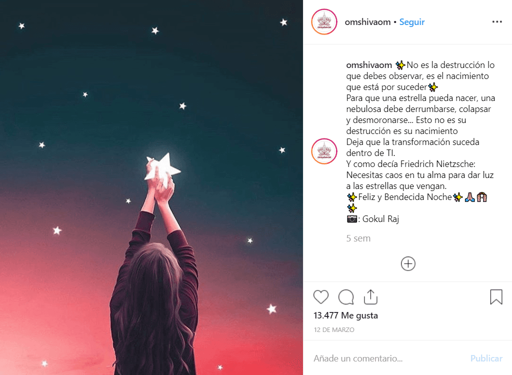 La publicación se trata de un repost de la cuenta @omshivaom (abreviatura del mantra Om Namah Shivaya), que compartió la misma fotografía el 12 de marzo pasado. Pero resulta que el texto es distinto.