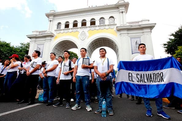 El evento que se bautizó con el nombre de
<b> 'Juventud con valores' se realizó en el marco de la edición 81 de la ‘Santa Convocación’, </b>en la que participan miles de asistentes procedentes de diferentes países.
<br>