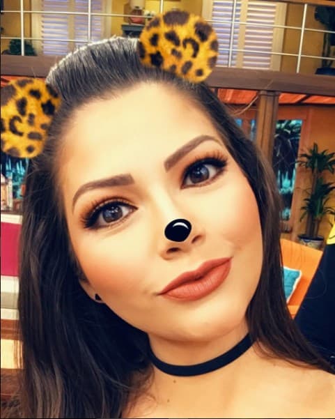 Ana Patricia se divierte mucho tomándose selfies y añadiendo algún filtro gracioso.