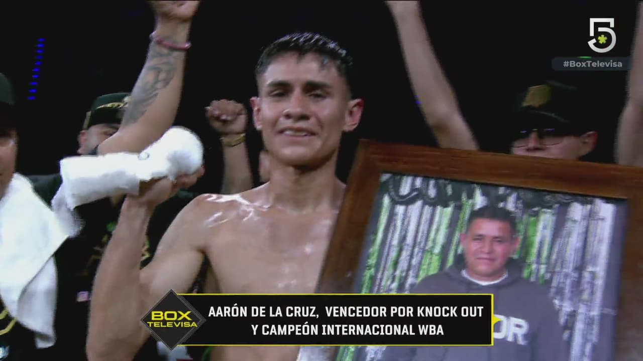 Resumen | Aarón de la Cruz fulmina en seis asaltos a Luis Lemus