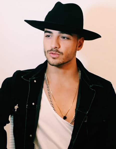 5. Además del reggaetón otro de los ritmos que le apasionan a Maluma es la salsa.