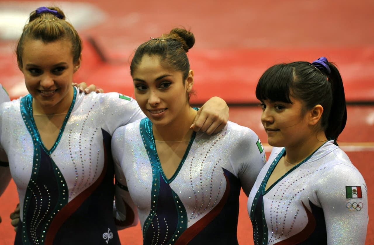 En la Copa Mundial de 2012, Alexa logró la medalla de plata y en la Challenger Cup del mismo año, consiguió el oro.