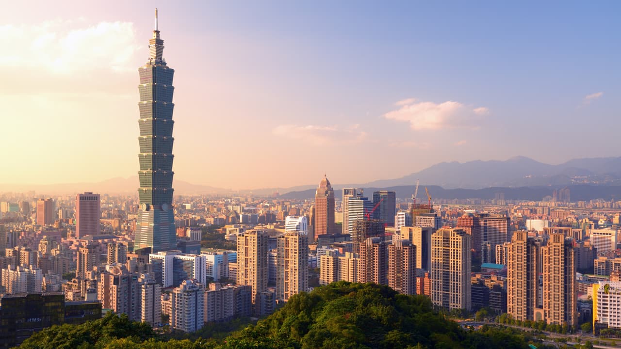 <b>Puesto 10. Taipei 101, Taipei, China. </b>Este edificio de oficinas tiene una altura de 1,667 pies (508 metros) y 101 pisos. Fue completado en 2004.