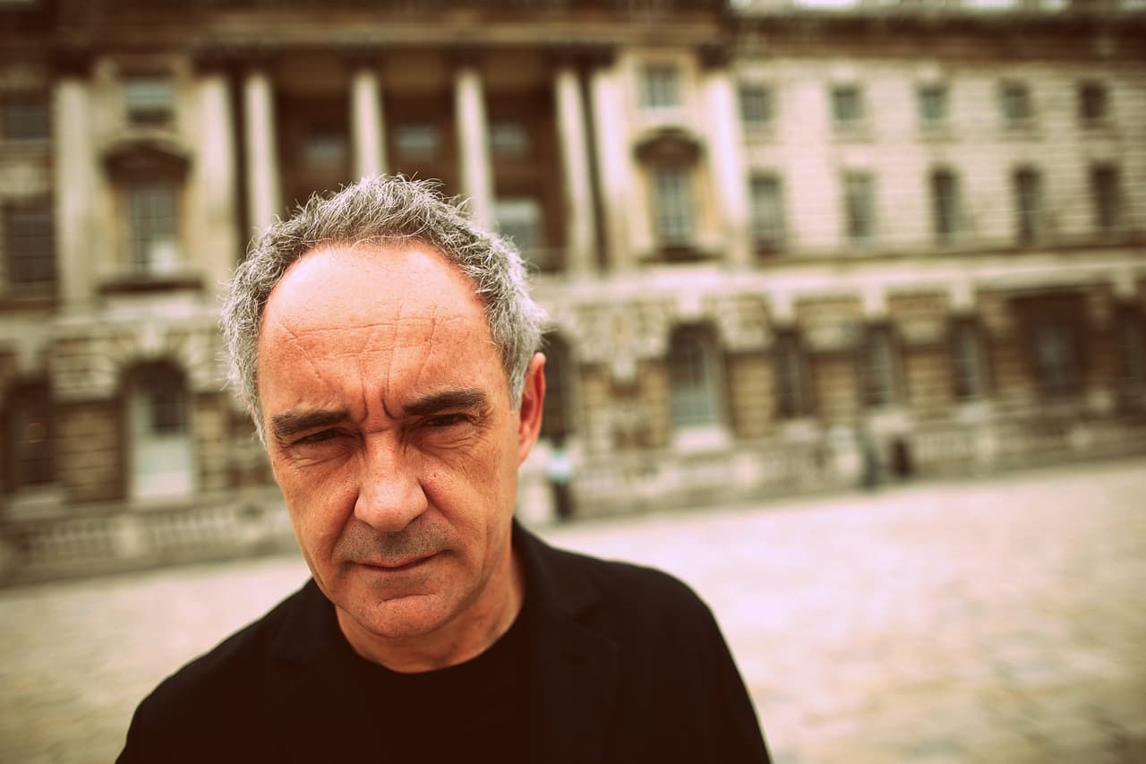 Qué comían los neandertales, el tema del próximo libro del chef Ferran Adriá