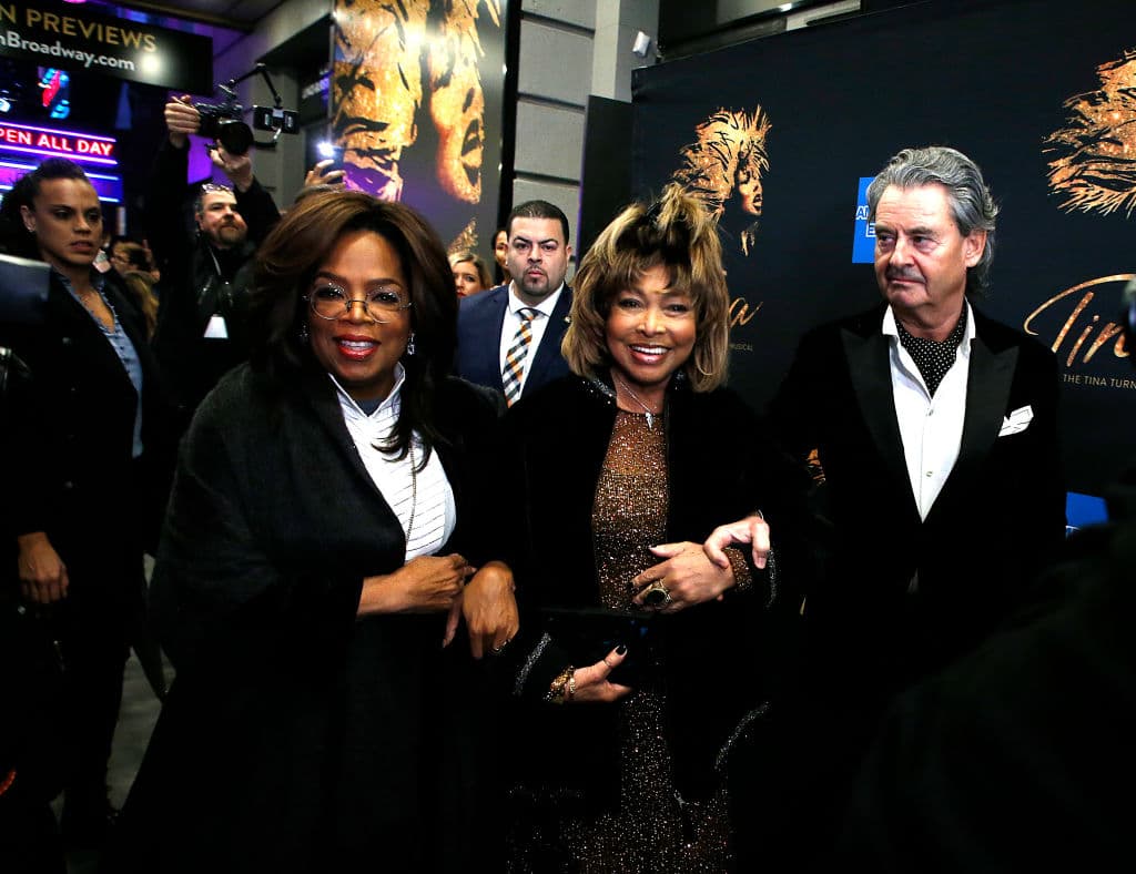 Oprah Winfrey, Tina Turner y Erwin Bach durante el estreno de "Tina - The Tina Turner Musical" el 7 de noviembre de 2019, en Nueva York.