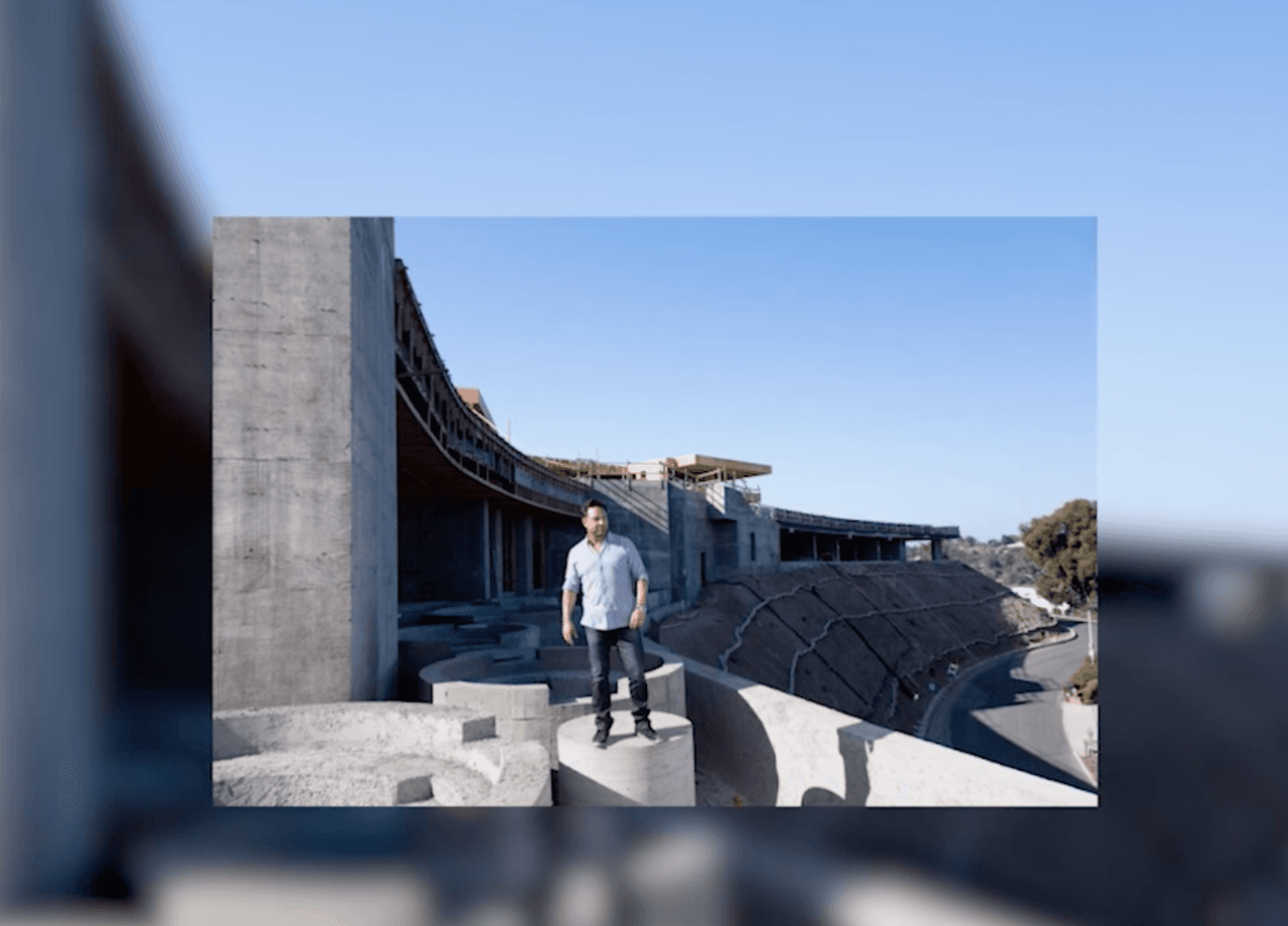 Sin embargo, el ambicioso proyecto obligó a Niami a archivar bancarrota para evitar una reposición de la propiedad, por parte los inversionistas del proyecto.