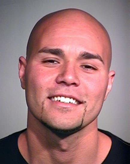 James David Walker enfrenta siete cargos criminales