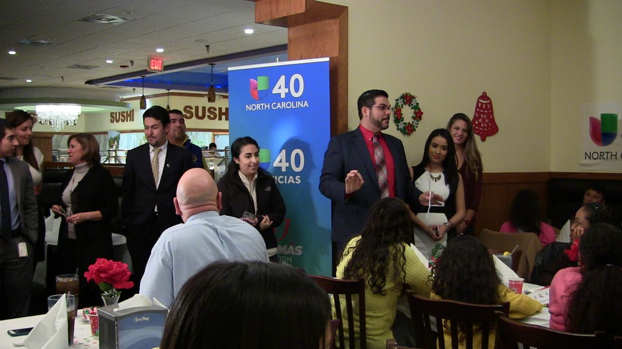 Asegúrate de incluir nombre, teléfono y razón por la cual crees que esta familia deba ser nominada.