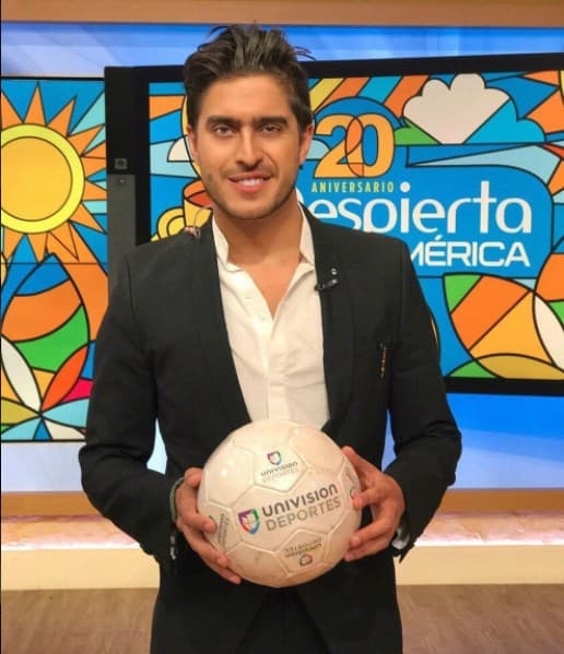Fue el pasado mes de mayo cuando Rodolfo Landeros se sumó a los talentos de Despierta América para informar y comentar sobre lo último de los deportes.