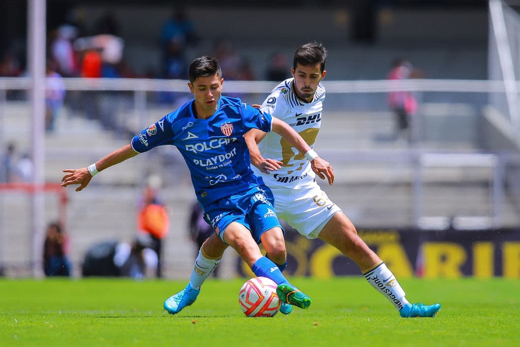 Un golazo de volea de Adrián Aldrete en el primer tiempo bastó para que Pumas sumara ante Necaxa su primer triunfo en el Apertura 2022 de la Liga MX.