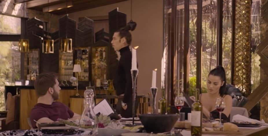 'La octava cláusula'