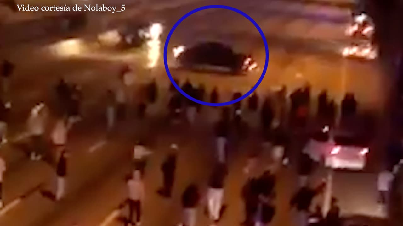 Hace trompos en plena carretera 59 en Houston y queda grabado en video 