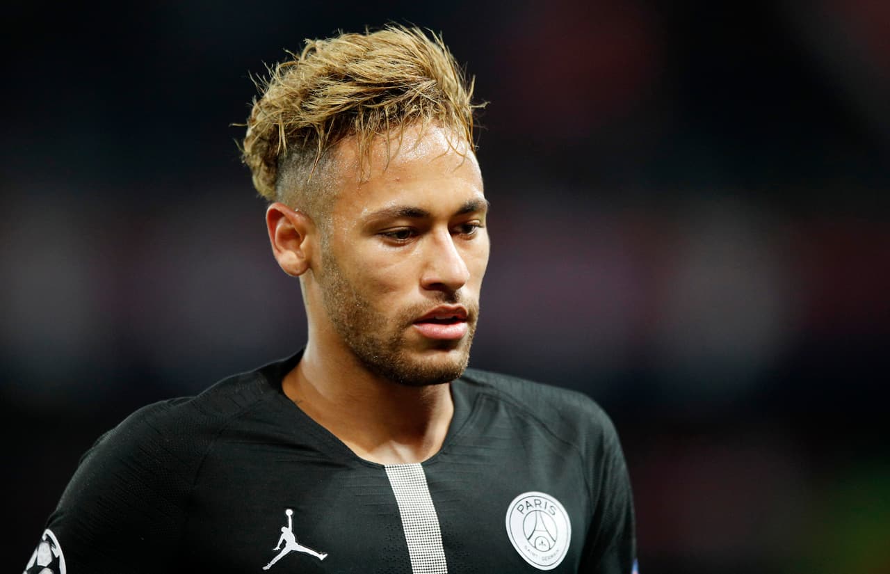 En la segunda mitad apareció primero con un remate de media distancia que David Ospina le sacó.