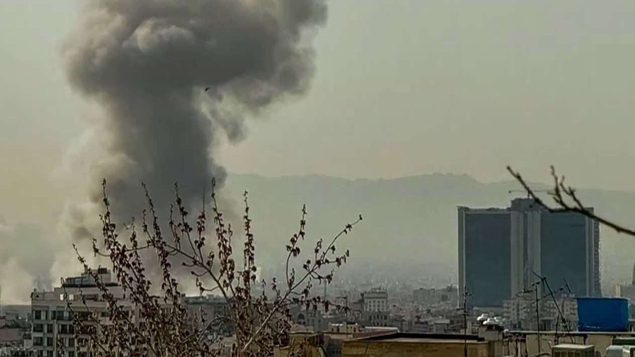 Trump lanza ultimátum a Irán: La operación militar se extenderá al menos por cuatro semanas