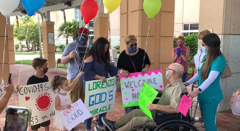 Después de estar hospitalizado por 75 días finalmente se reencontró el martes con sus seres queridos, para volver a casa completamente recuperado. 
<br>