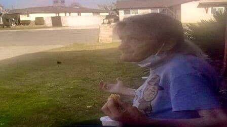 Policía de Bakersfield pide ayuda para localizar a anciana con demencia