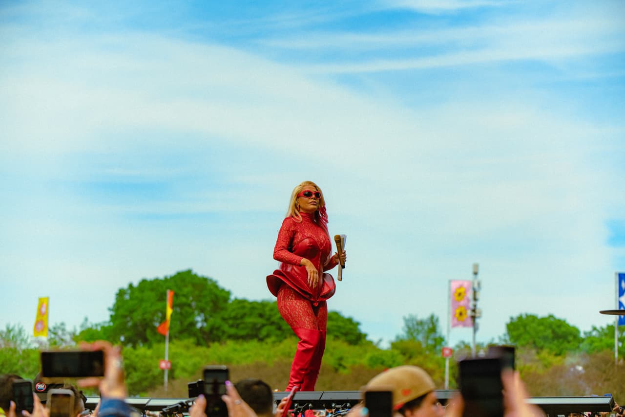 Antes de que cayera la tarde, Ivy Queen demostró por qué la llaman "La Reina del Reguuetón" con clásicos del género como Yo Quiero Bailar.