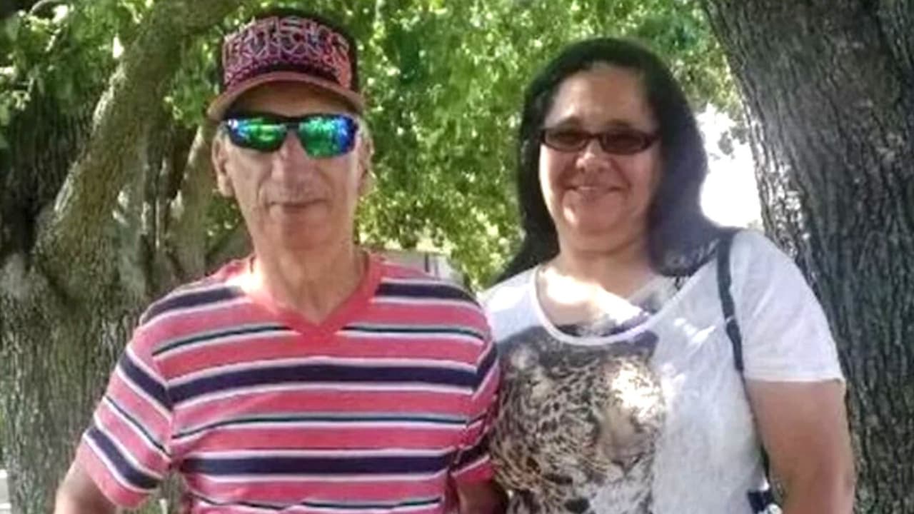 Luís Suárez y Norma Franco se conocían desde hace 40 años. Se enamoraron desde que vivían en Puerto Rico. Años después, se mudaron a Estados Unidos. Tenían fecha para casarse a finales de noviembre, pero, el 
<a href="https://www.univision.com/local/chicago-wgbo/ciudad-de-chicago-protege-a-tus-seres-queridos-con-la-vacuna-contra-el-covid-19-video">covid-19 </a>truncó ese deseo. 
<br>