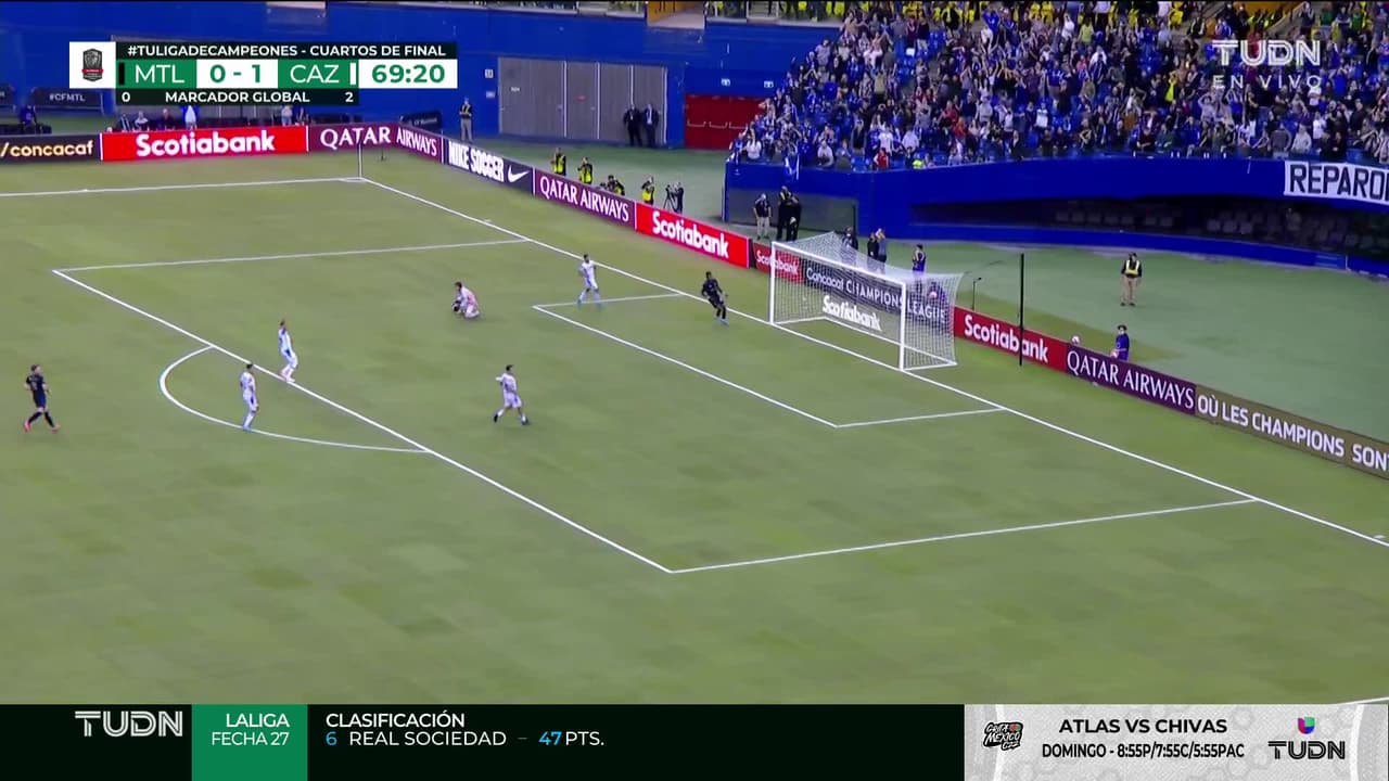 ¡TIRO ATAJADO! disparo por Uriel Antuna.