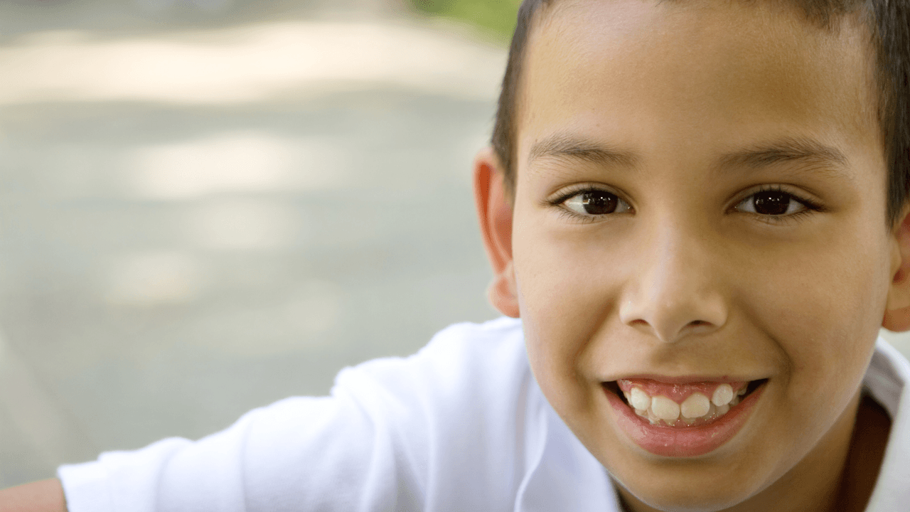 Viri Pérez comenta que 
<b>el IRS no le da información específica respecto de cuándo o por qué existen los</b> 
<b>retrasos</b>: "sólo sabemos que tienen los reembolsos regulares, de los estímulos, mucho trabajo, la pandemia los afectó bastante, y por eso, este año se está tardando más".
<br>